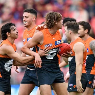 Coach Kingsley backs young Giants after narrow loss