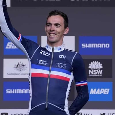 Laporte wins Dauphine first stage as Hindley stays safe