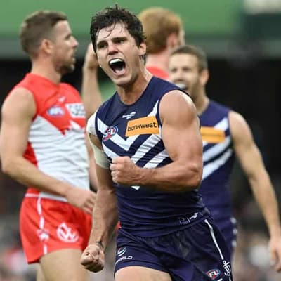 Bold ball movement has Fremantle back in finals picture