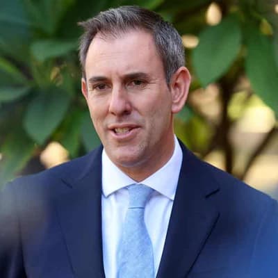 Australia to scrap cheque payments within seven years