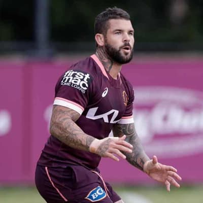 Bennett urges Blues to pick Reynolds and Walker