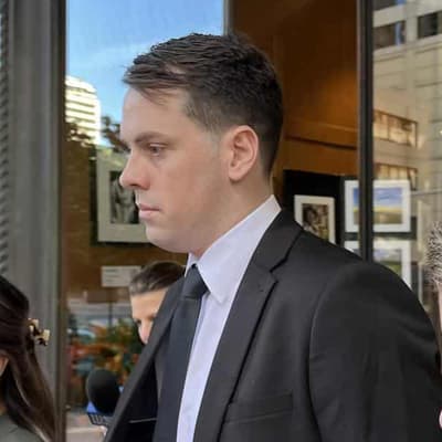 Stalker cop who misused police database walks free