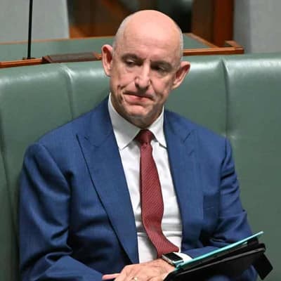 Fadden candidates unveiled, as coalition targets seat