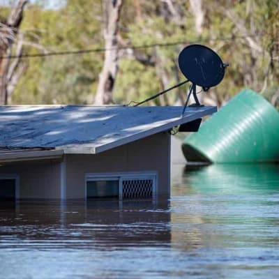 Fast-tracked rebuild planned for Murray flood victims