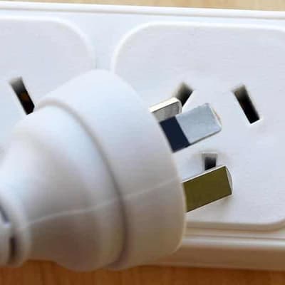 Customers cash in as generator pays for breaking rules