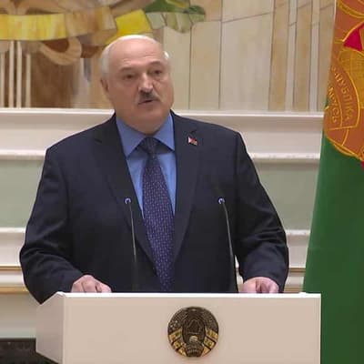 Prigozhin starts exile, Belarus leader confirms