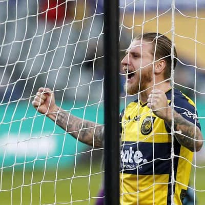 Jason Cummings departs Mariners for Indian Super League