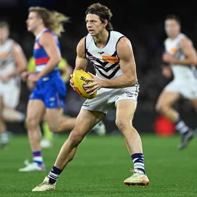 Dockers champ Fyfe's foot issue flares up again