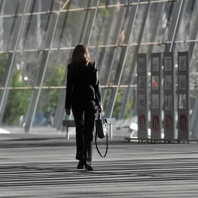 Gender pay gap is lower in commonwealth public service