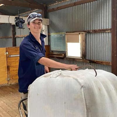 Push on to lure city dwellers to jobs, life in the bush