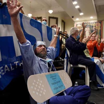 Health union rattles sabre in pay fight with government