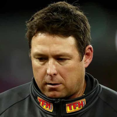 Suns boss denies Hardwick talks, backs Stuart Dew