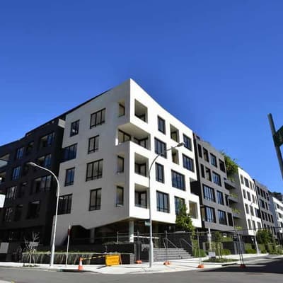 Renters at risk of stepping off 'affordability cliff'