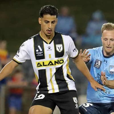 Arzani expected to join Victory after Bulls release