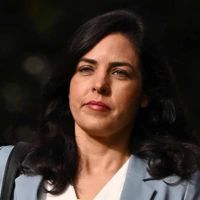 Ousted MP sends 3rd legal letter to Vic Liberal Leader