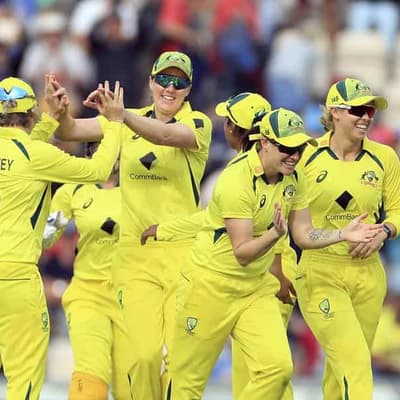 Australia retain women's Ashes with three-run ODI win