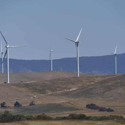 Call for energy investors to make most of 'golden age'