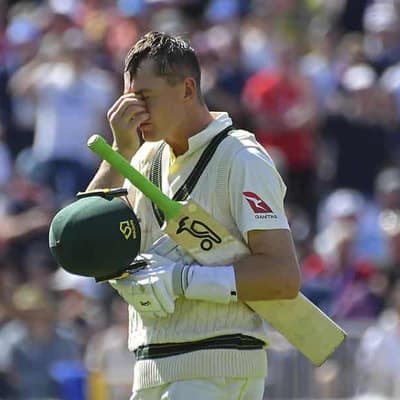 Australia's missed chances keep England in the Ashes