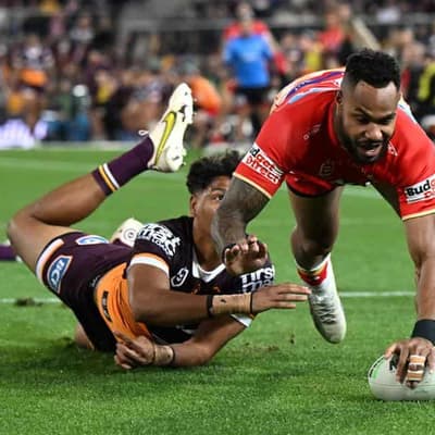 Hammer back at fullback as Dolphins chase NRL finals