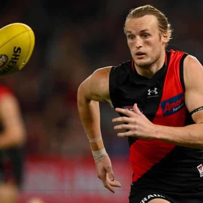 Redman knocks back free agency to re-sign with Bombers