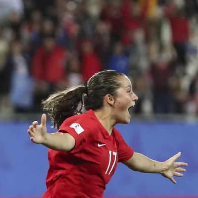 Canada and Ireland to face off in crucial WWC clash