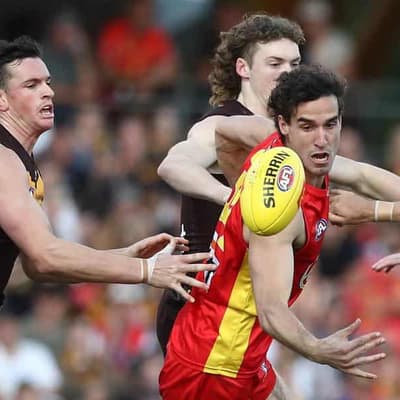 Suns back battling forward Ben King to rediscover form