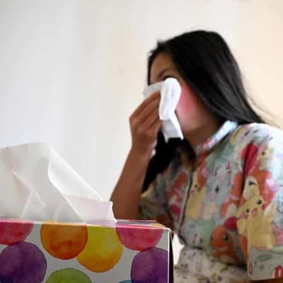 Thousands roll up sleeves for free flu vaccinations