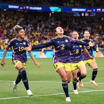 Colombia claim stunning late 2-1 win over Germany