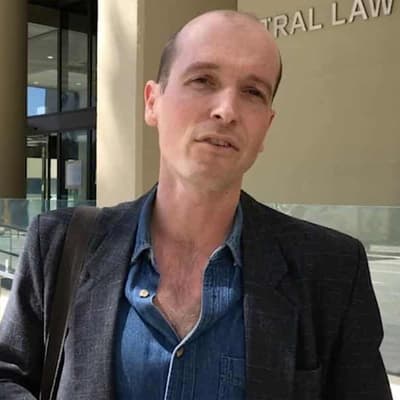 Premier blasts climate activists, vows to question ABC