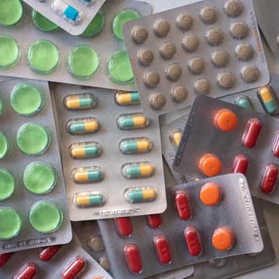 Pharmacy lobby 'scare campaign' slammed as 'rubbish'