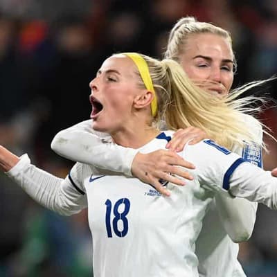 England overcome send-off to beat Nigeria on penalties