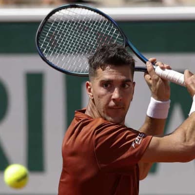 Kokkinakis solid, into Toronto Masters second round
