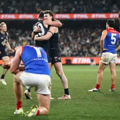 Blues coach Voss backs crucial touched ball decision