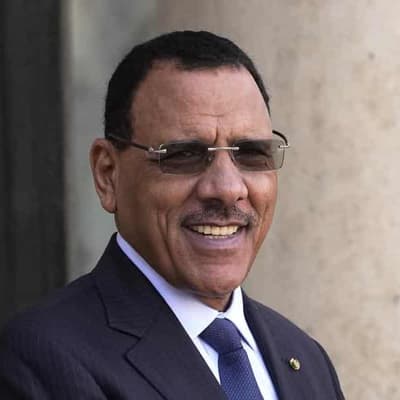 Ousted Niger president could be prosecuted: junta