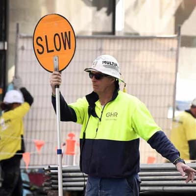 Weakness in economy continues as rate rises bite