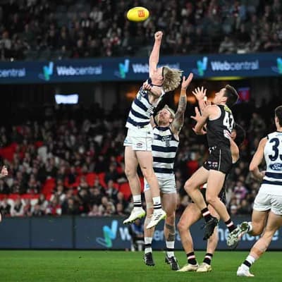 St Kilda boost finals hopes, end Cats' flag defence