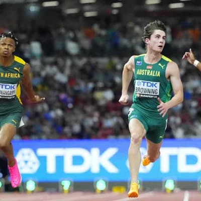Browning cruises into 100m semis at world titles