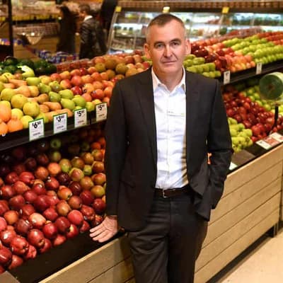 Woolworths to cut bonuses for managers after deaths