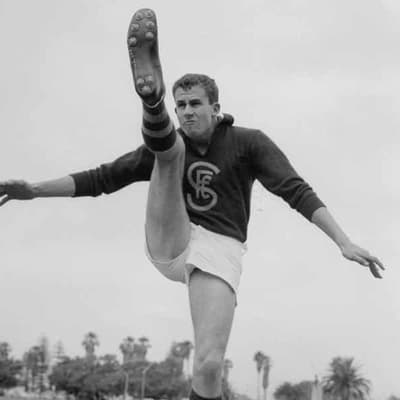 WA football legend Austin Robertson Jnr dies at age 80