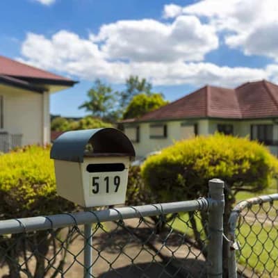 Mother tells of angst on rental home merry-go-round