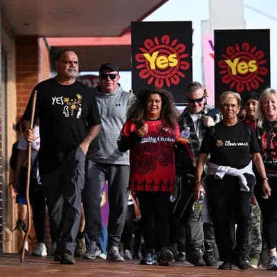 'Stop the hate': Long walk starts for Indigenous voice
