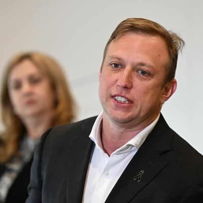 Deputy tamps down Palaszczuk leadership coup 'chatter'