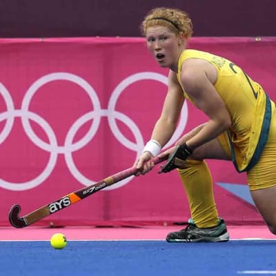 Ex-Hockeyroo Nanscawen on verge of Bombers AFLW debut