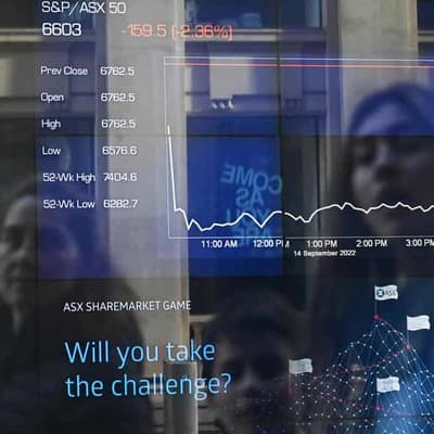 Australian shares fall for first time this week