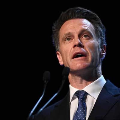 NSW premier backs party donations from public servants