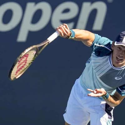 Off-court love gives de Minaur fresh perspective