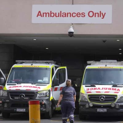 Pressure ramps up as paramedics waste years waiting