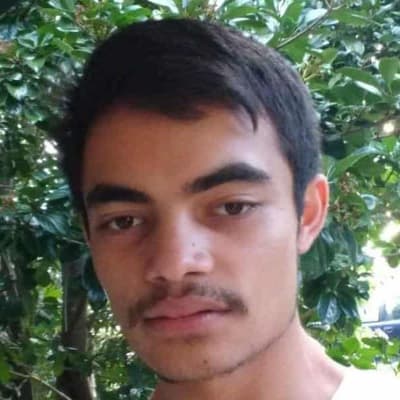 Man shot in head while eating fish and chips, jury told