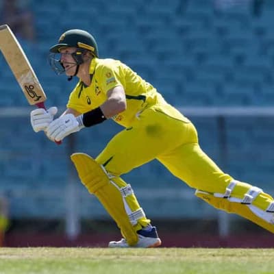 Concussion sub Labuschagne guides Australia to ODI win