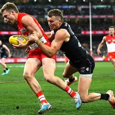 McKay hurt as Blues edge Swans in AFL finals thriller